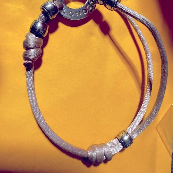 Authentic Links of London pink friendship bracelet - Picture 6 of 6